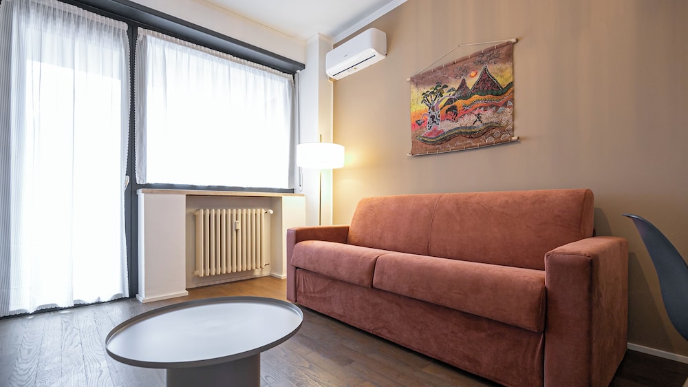 Classic Apartment (0 Bedroom)