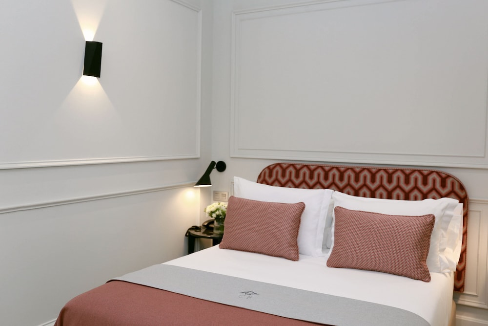 Executive Room - Photo 3