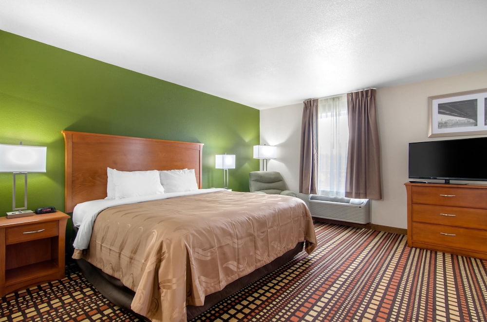 Room, 1 Queen Bed, Accessible, Non Smoking - Photo 2