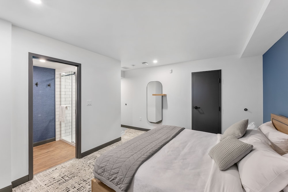 Premium Triple Room, 3 Bedrooms photo 2
