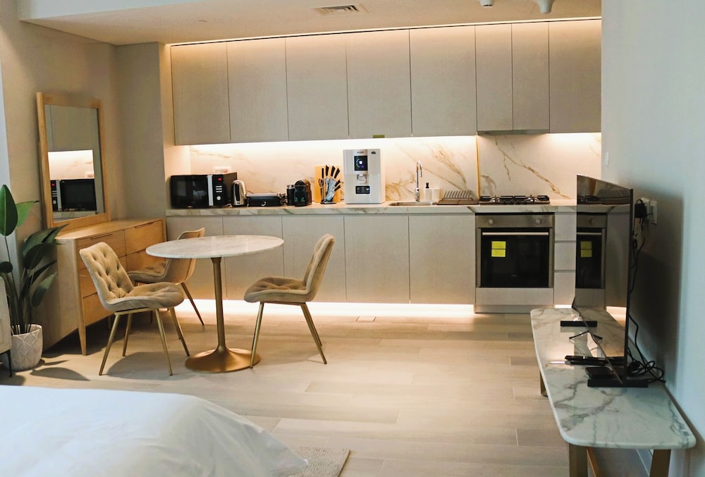 City Apartment photo 3