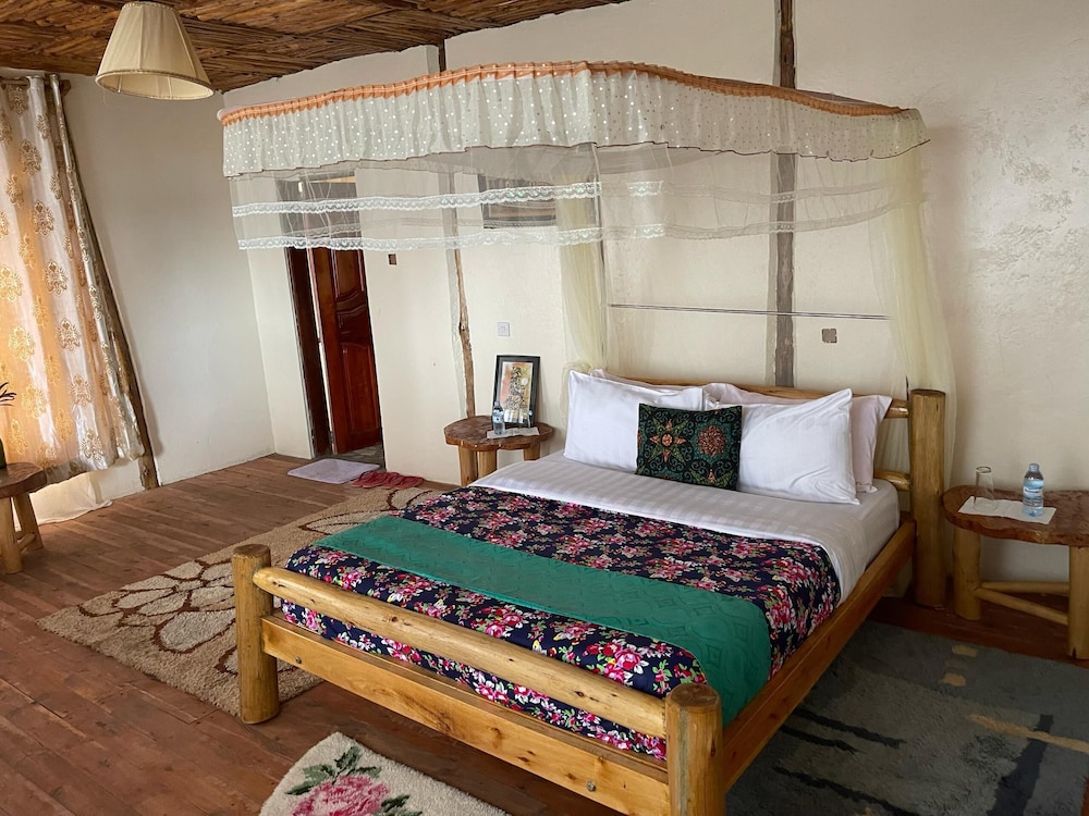 Standard Single Room, Balcony, Mountain View photo 1