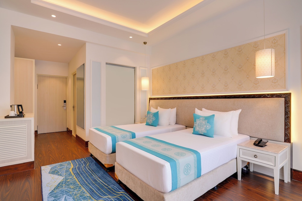 Club Twin Room - Photo 5