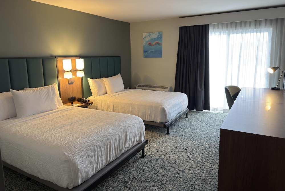 Room, 2 Double Beds, Non Smoking