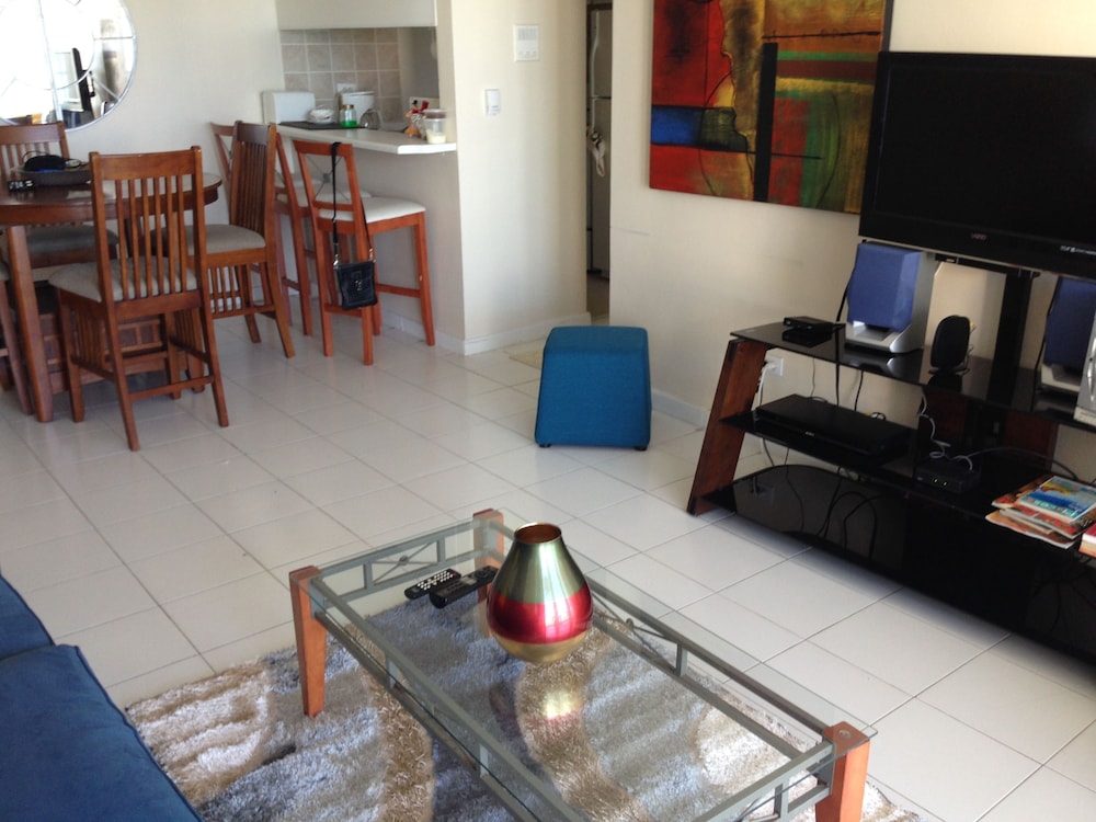 Standard Apartment, 1 Bedroom, Non Smoking (Apartment 615) photo 2