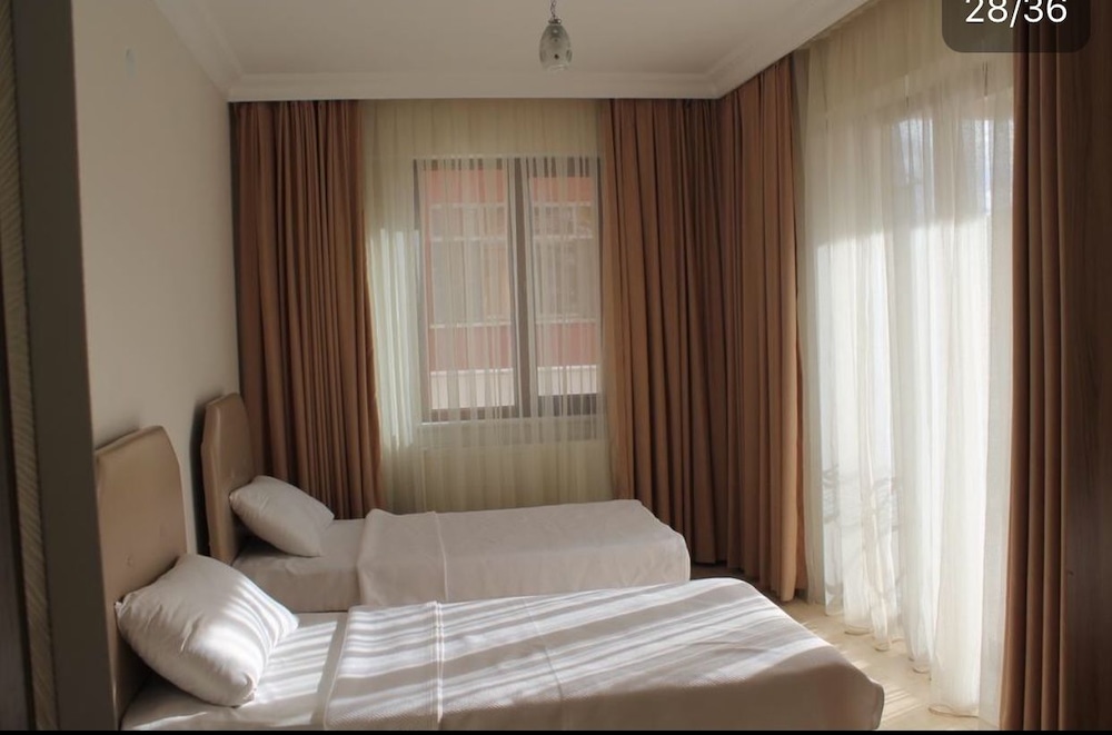 Apartment, 2 Bedrooms, City View