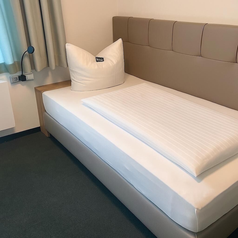 Deluxe Single Room, Non Smoking photo 1