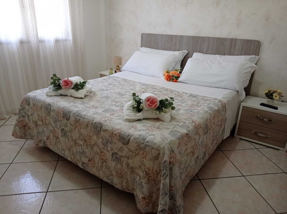 Family Apartment, 1 Bedroom, Garden View, Annex Building