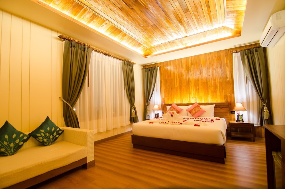 Deluxe Ocean View Grand Pool Villa photo 3