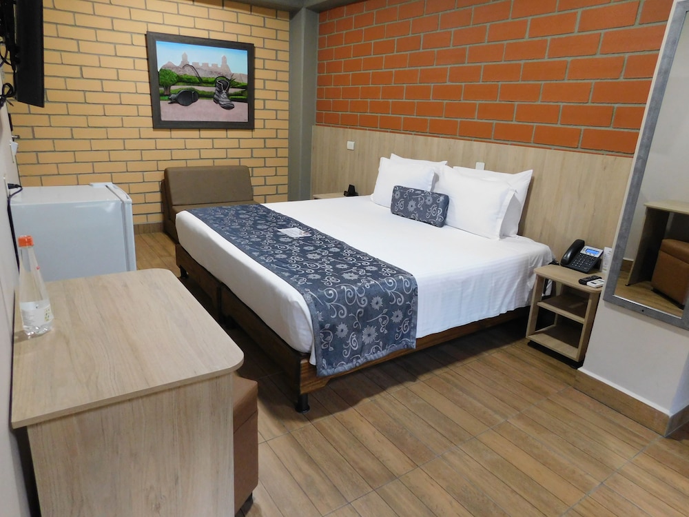 Standard Double Room, 1 Double Bed photo 3