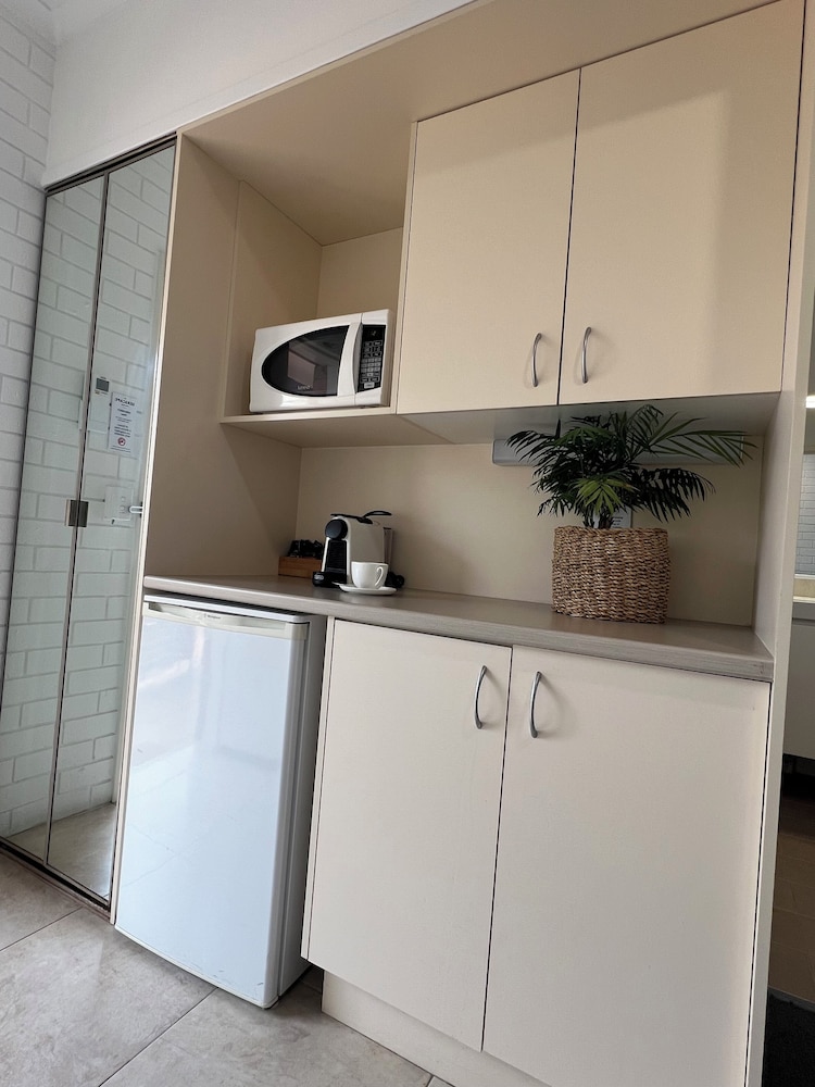 Traditional Studio, Non Smoking, Kitchenette (Studio Room) photo 2