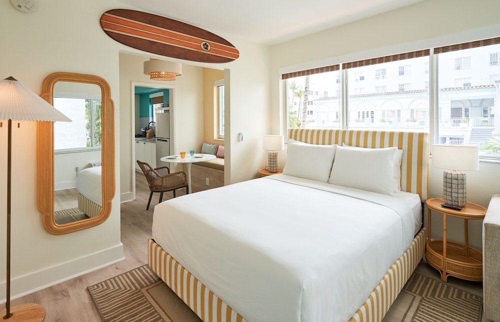 Deluxe Studio, Kitchenette
