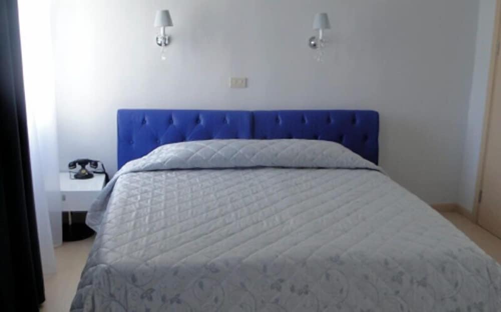 Classic Double Room photo 3