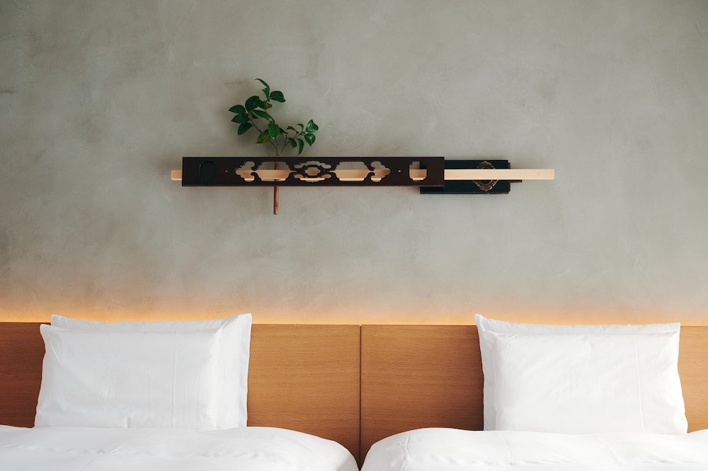 Tsuboniwa Suite for 2 Guests - Photo 9