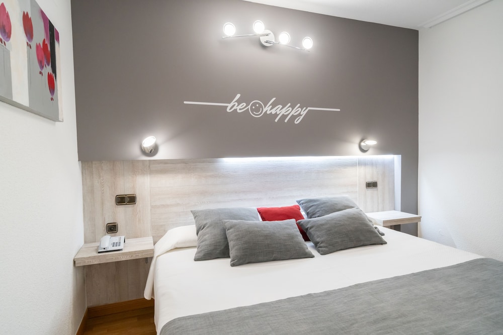 Superior Room - Photo 3