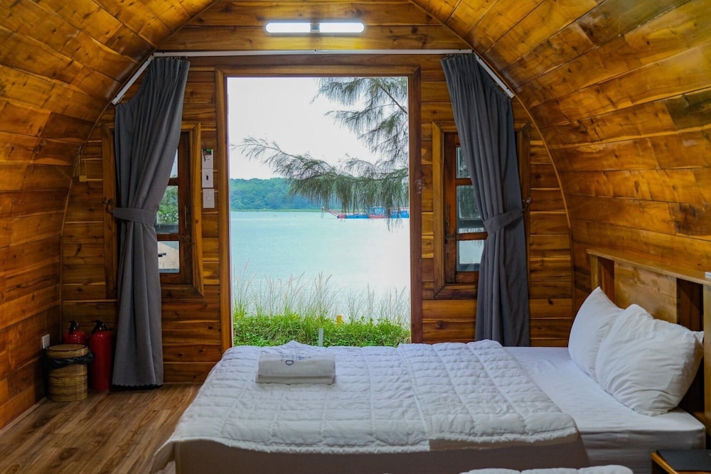 Family Quadruple Room, Beach View photo 1