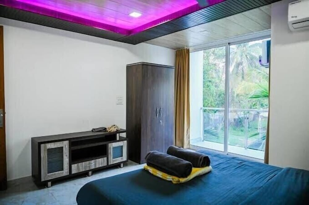 Deluxe Room, Balcony, Resort View photo 3