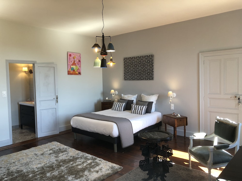 Comfort Double Room, Private Bathroom (Clocher) photo 1