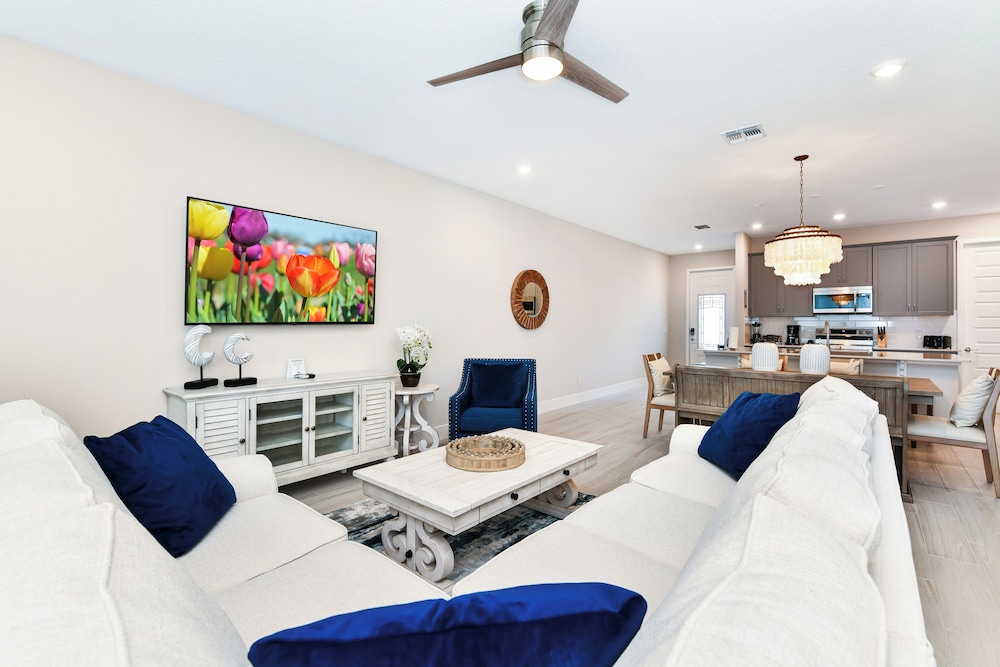 Luxury Townhome, 3 Bedrooms, Golf View