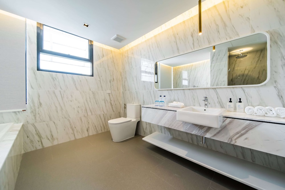 Family Room, Pool View