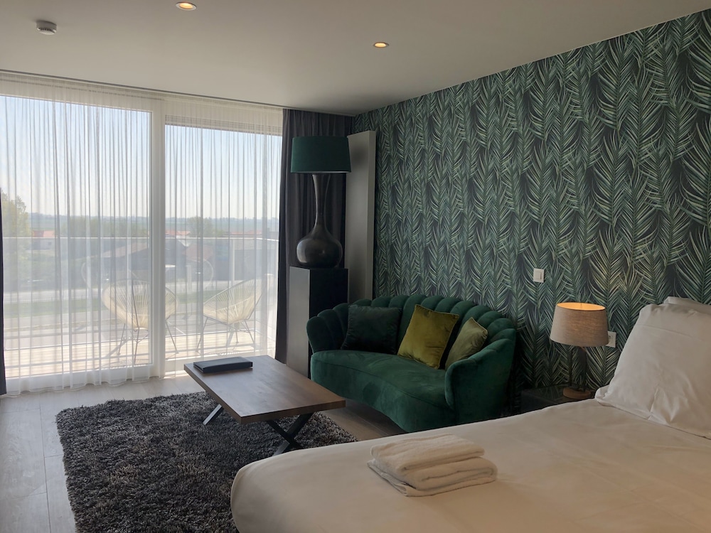 Family Suite, Balcony photo 3