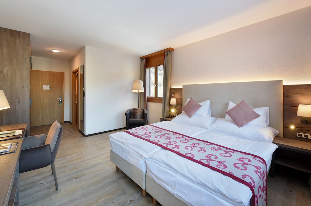 Standard Double Room photo 2