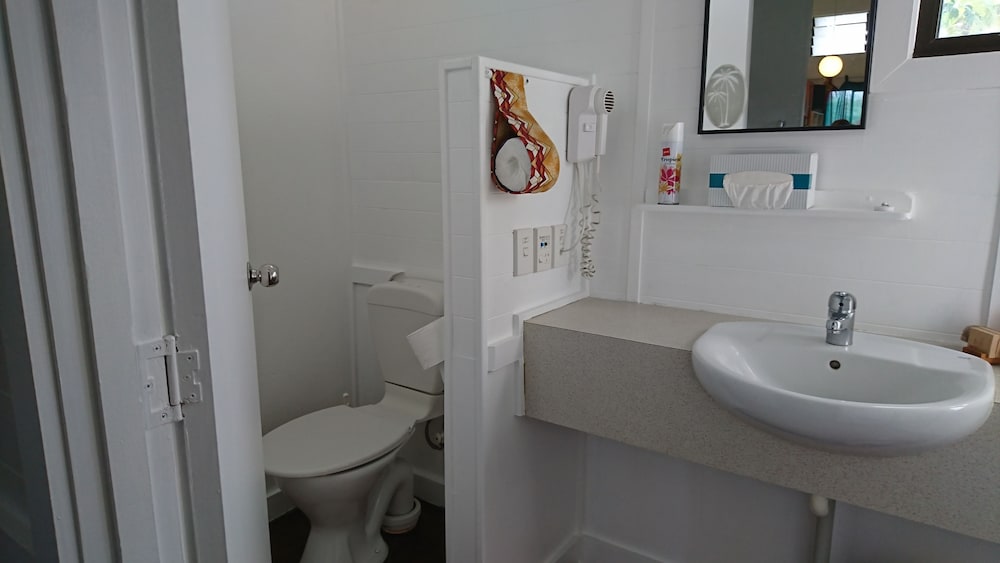 Deluxe Studio with Ocean View photo 2