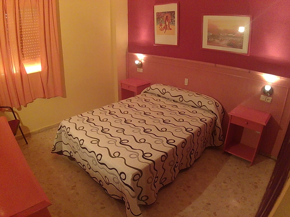 Double or Twin Room photo 2