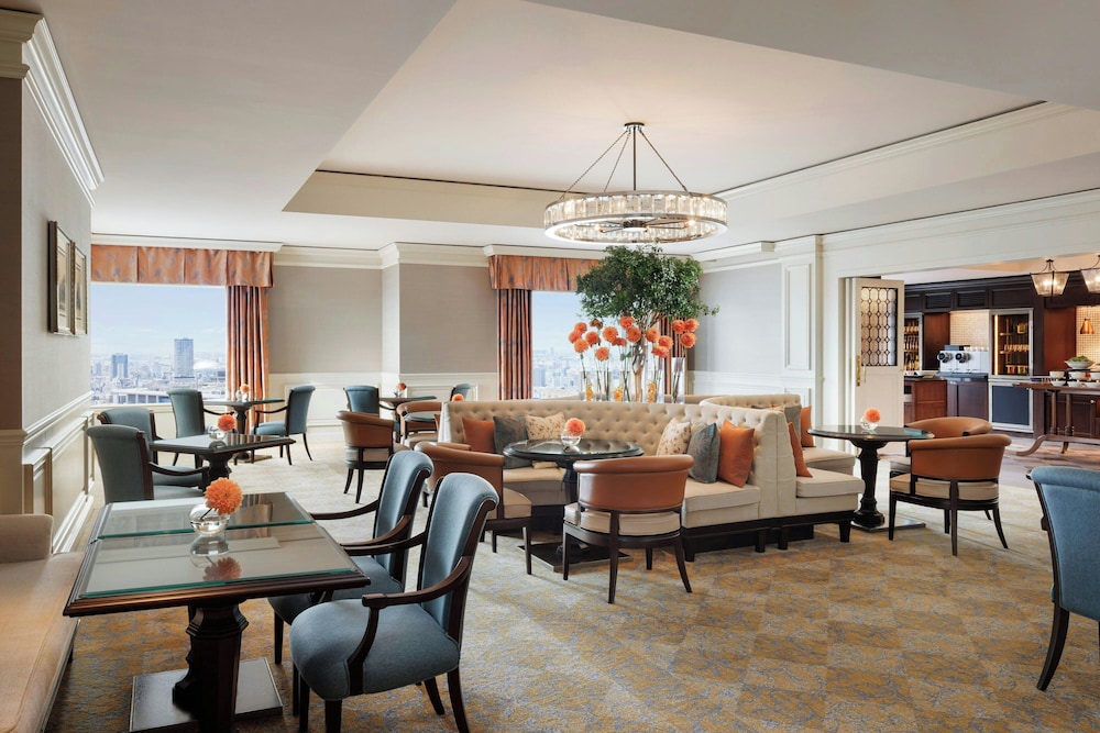 Superior Room, 2 Twin Beds (Club Level) - Photo 21