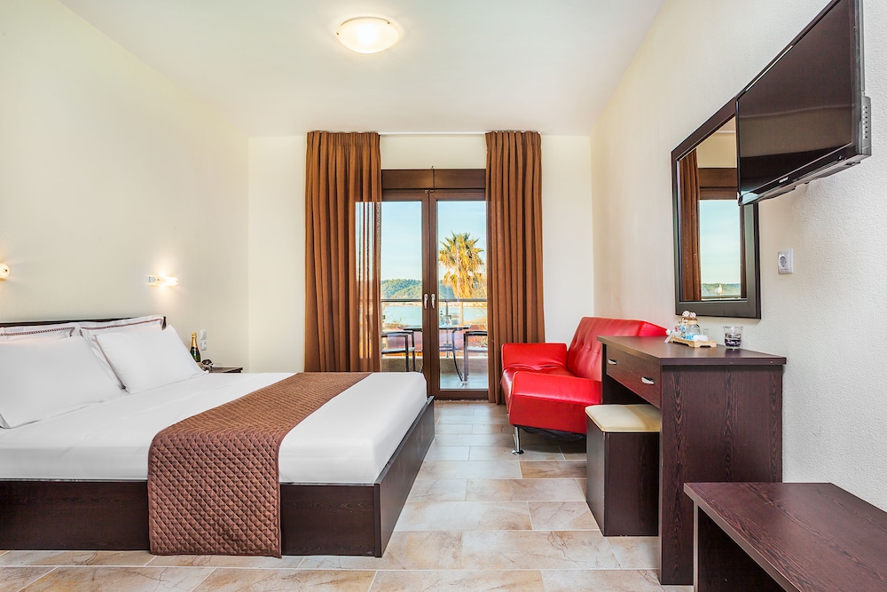 Superior Room Sea View photo 1