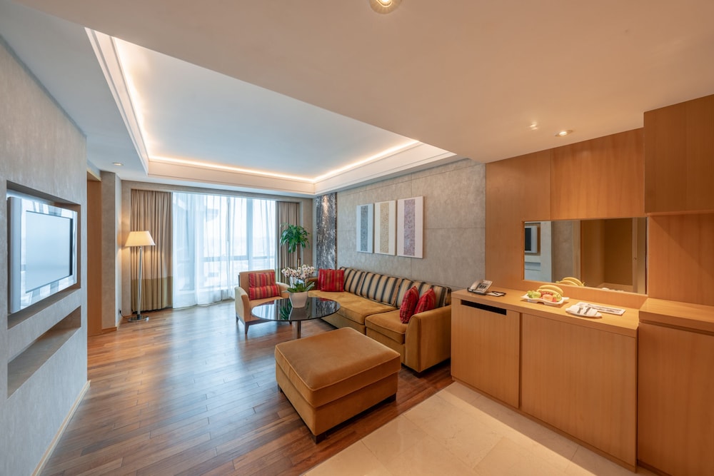 Deluxe Suite, 1 King Bed