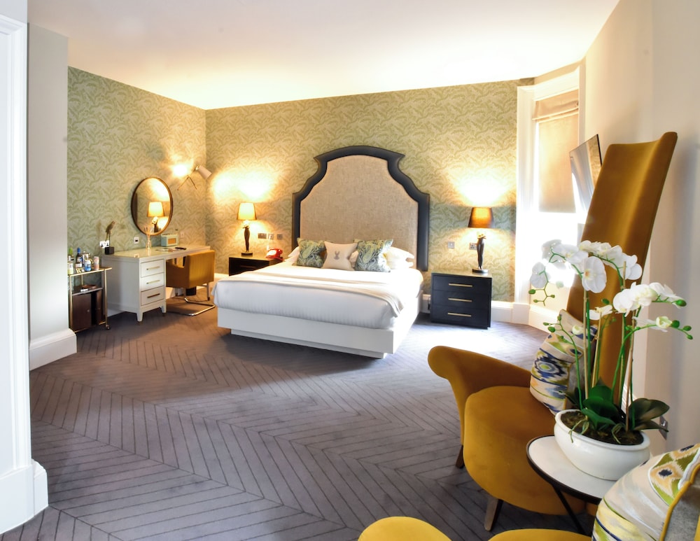 Junior Suite thumbnail 6