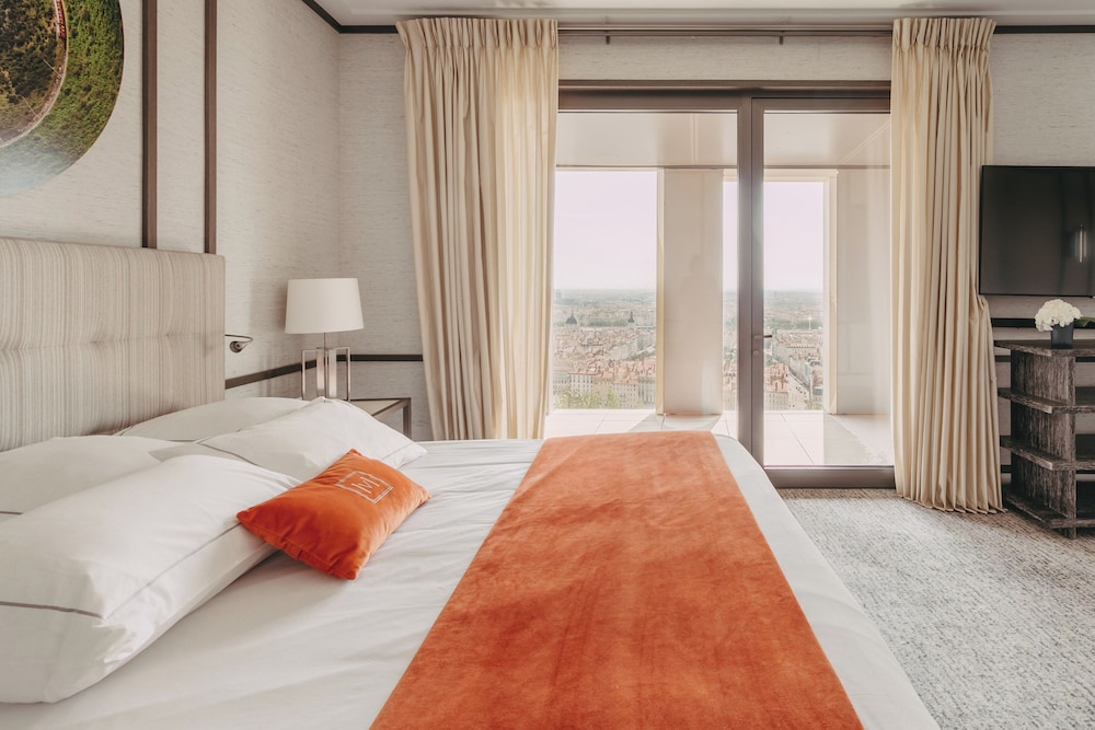 Room, City View (Lyon)