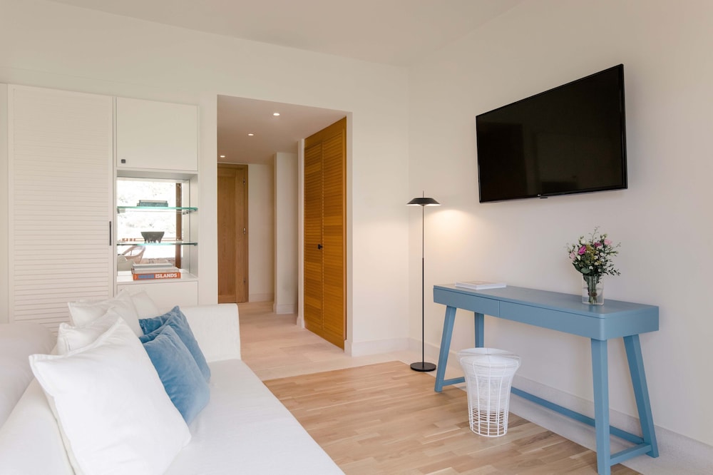 Signature room photo 2