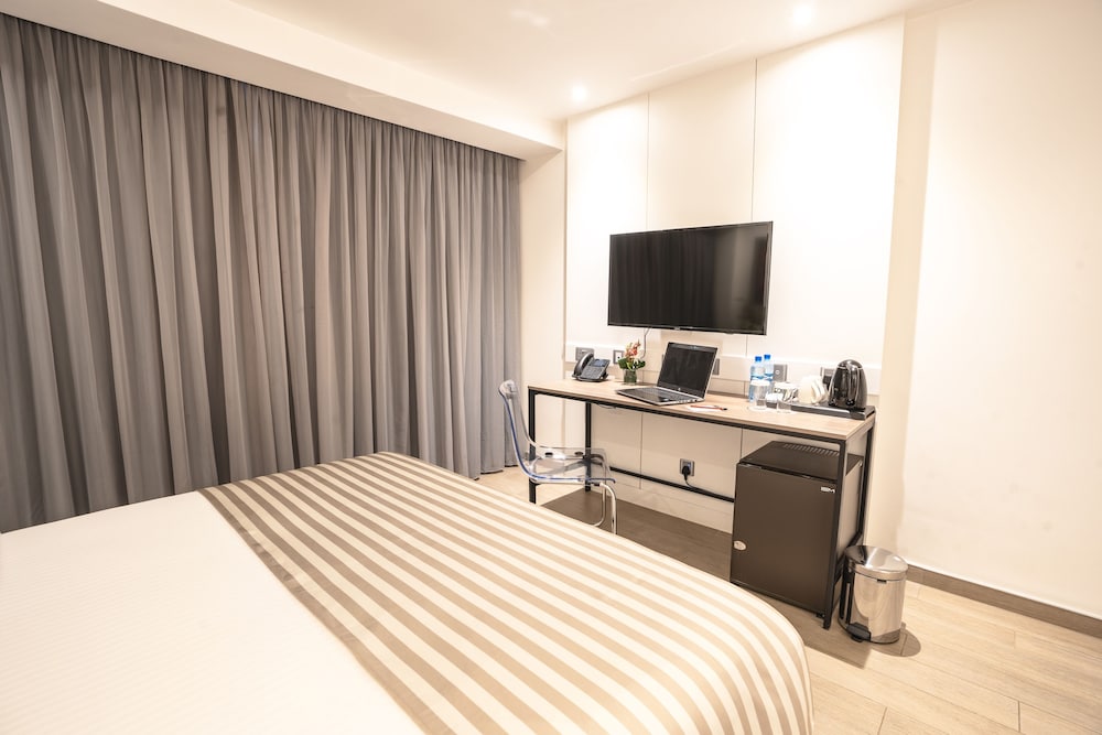 Deluxe Queen Room photo 2