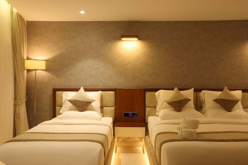 Deluxe Triple Room - Photo 2