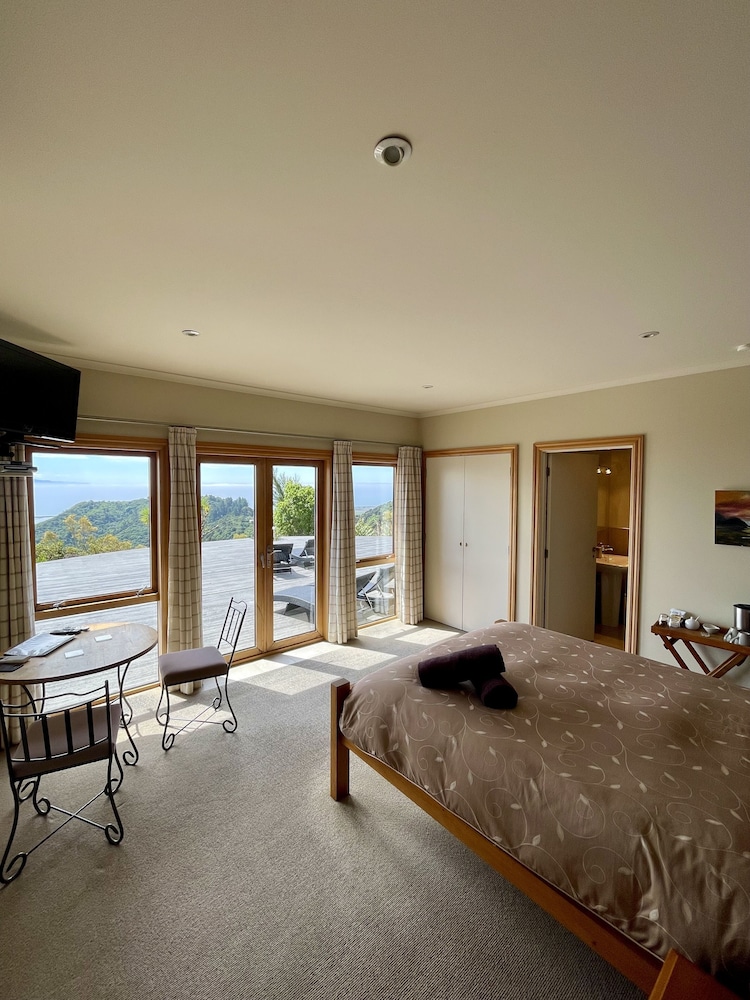 Standard Suite, 1 Bedroom, Non Smoking (Koru)