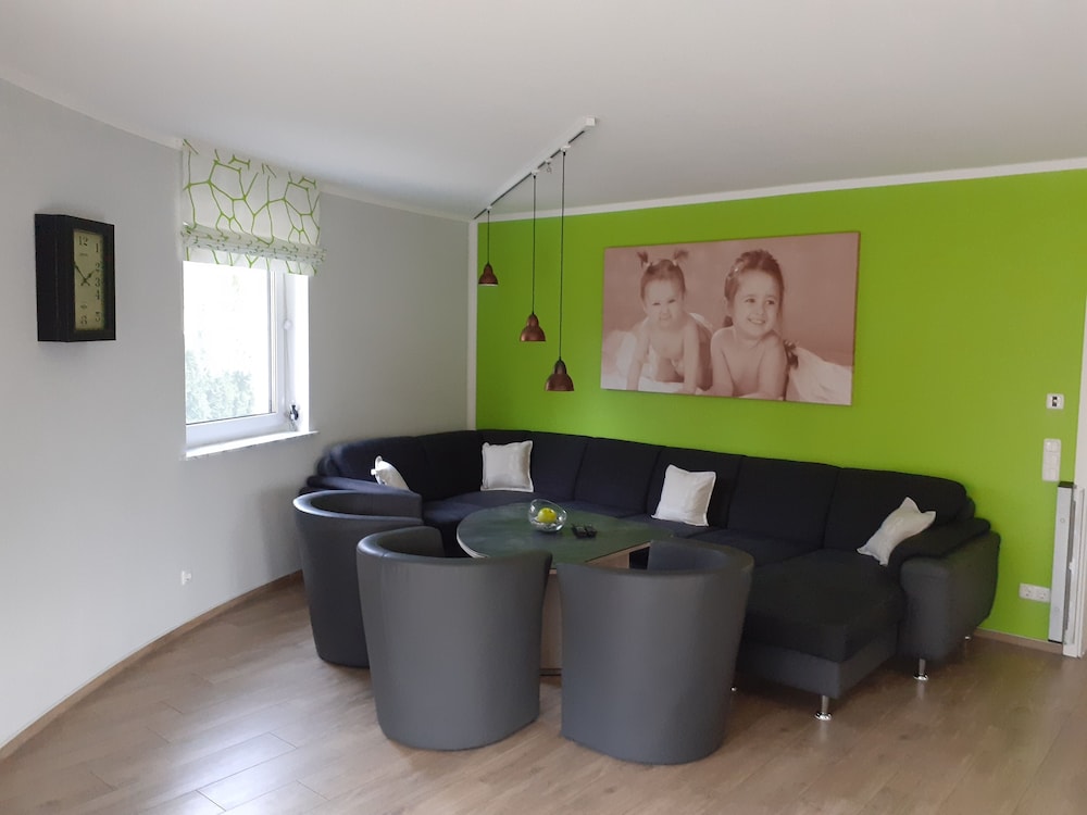Haus Karola, Billede 27