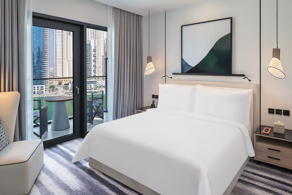 Deluxe Suite, Marina View photo 1