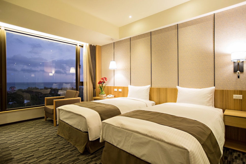 Twin Bed with sea view photo 1