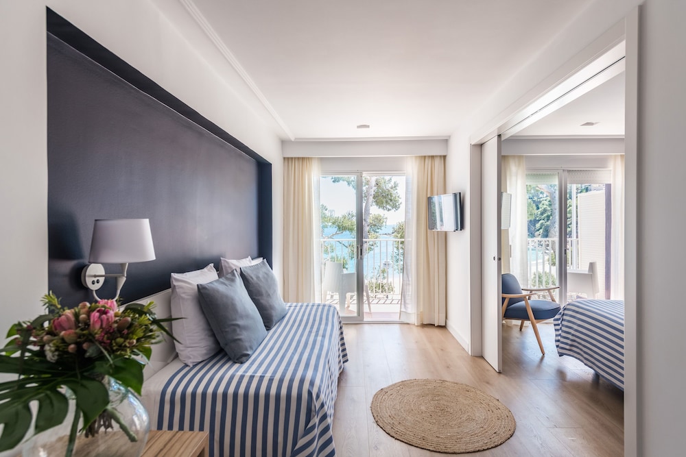 Suite Junior, 1 cama Queen con sofá cama, balcón con vista al mar