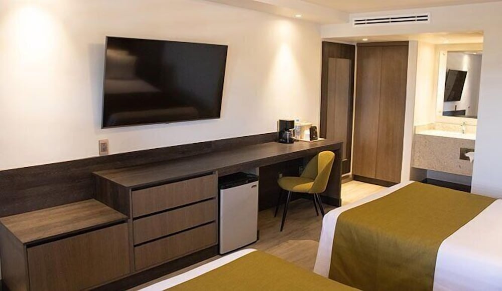 Executive Double Room - Photo 2