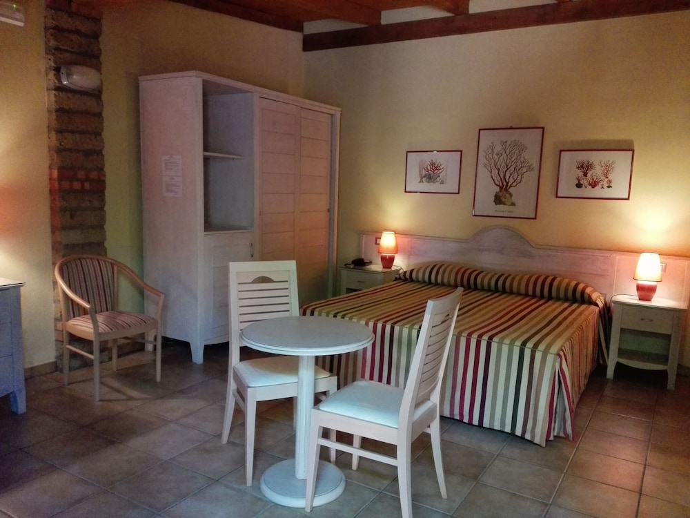 Superior Double Room - Photo 1