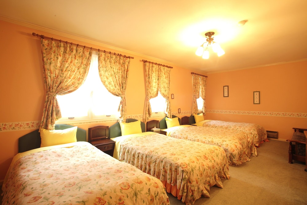 Standard Room (Run of House) photo 2