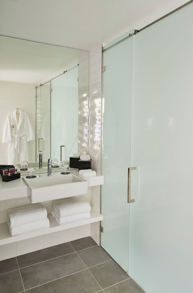 Executive Room, 1 King Bed, Terrace (Forest View)