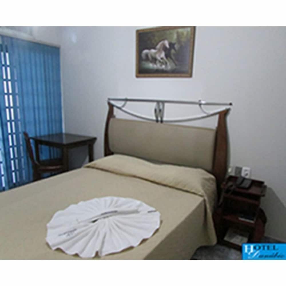 Standard Double Or Twin Room photo 3