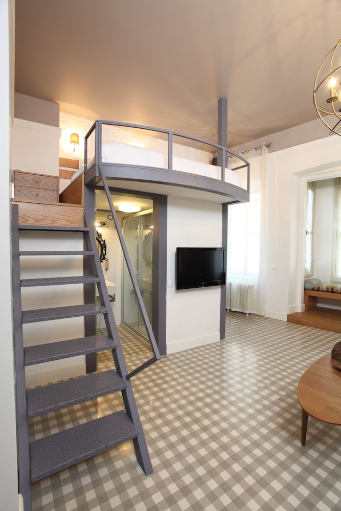 Loft photo 2