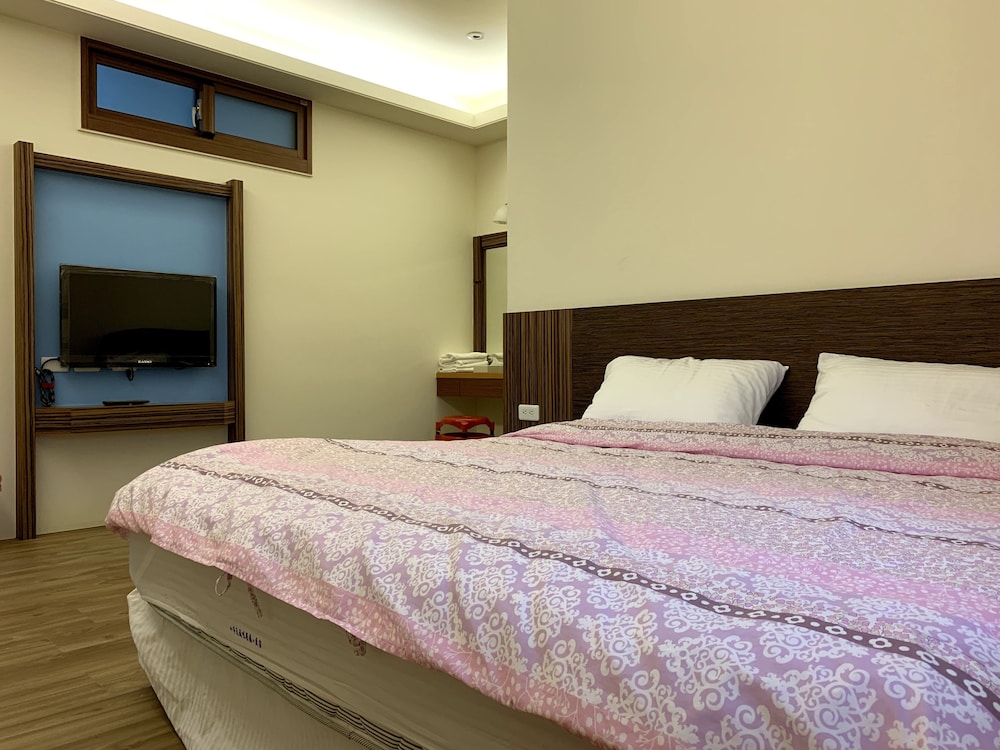 Comfort Double Room, 1 King Bed, Mountain View photo 1