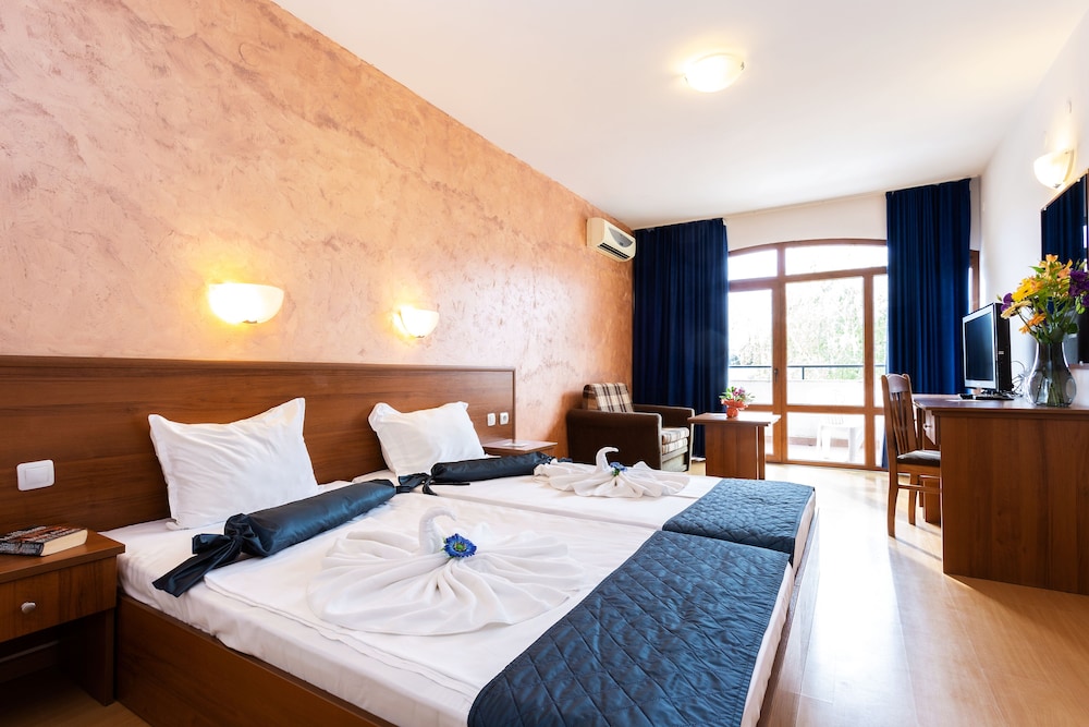 Family Double or Twin Room