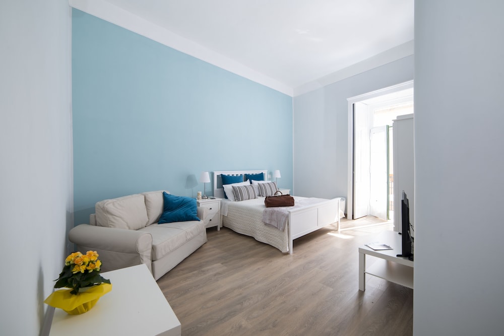 Family Quadruple Room, 1 Bedroom, City View photo 1